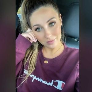 Meet your Posher, Emily renae